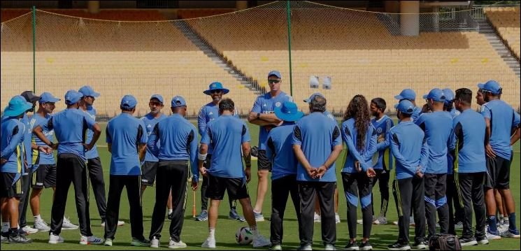 చెన్నైకి చేరుకున్న భారత్ క్రికెటర్లు || Indian cricketers reached Chennai..